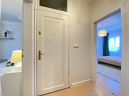 Cozy and Classy Flat Near Taksim Square in Beyoglu
