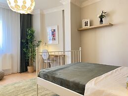 Cozy and Classy Flat Near Taksim Square in Beyoglu