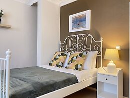 Cozy and Classy Flat Near Taksim Square in Beyoglu