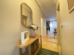 Cozy and Classy Flat Near Taksim Square in Beyoglu
