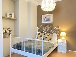 Chic Spacious Flat Near Istiklal Avenue in Beyoglu