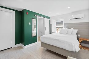 Cozy Comfortable and Quiet Suites FT