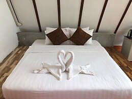 Vangvieng Angsavanh Resort