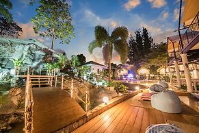 Mont blanc base camp khao yai