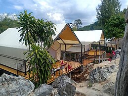 Mont blanc base camp khao yai