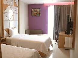 Surabaya River View Hotel