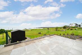 Bellrock View - Traditional Coastal Retreat