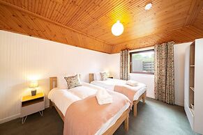 Bellrock View - Traditional Coastal Retreat