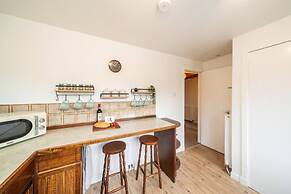 Bellrock View - Traditional Coastal Retreat