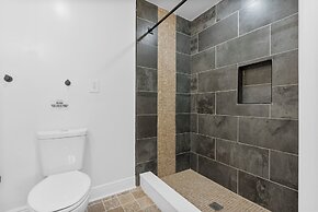 Cozy Comfortable and Quiet Suites