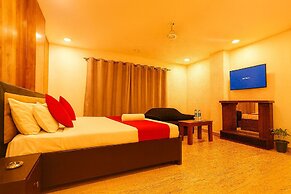 Hotel Crystel Residency