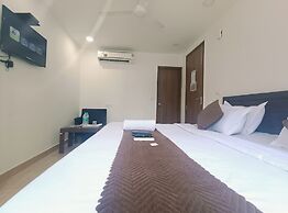 Hotel Crystel Residency
