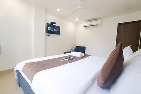 Hotel Crystel Residency