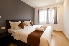 Hotel Crystel Residency