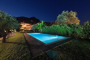 Corte Benaco by Wonderful Italy