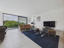 Oakwood House
