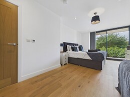 Oakwood House