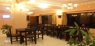 MeroStay 101 Hotel Valley View Inn