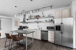 CozySuites at  Bottleworks District