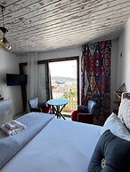 Myra Butik Otel