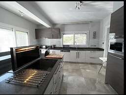 4 Bedroom Private Villa, Pool, Kyrenia Town