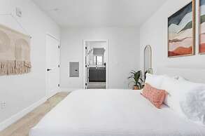 CozySuites at Meridian Kessler