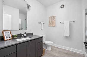 CozySuites at Meridian Kessler