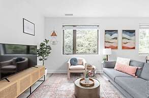 CozySuites at Meridian Kessler