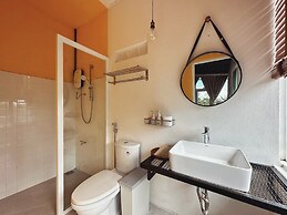 XOM Organic Farm Stay