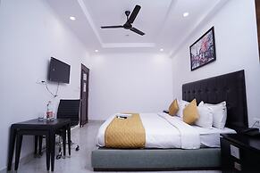 Hotel Moon Residency