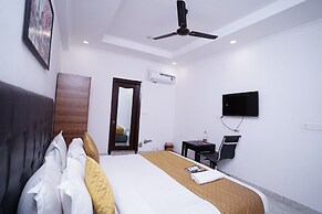 Hotel Moon Residency