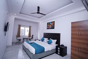 Hotel Moon Residency