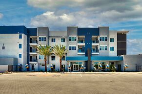 CozySuites at Westgate