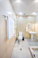 Solo Grand Boshuri Hotel