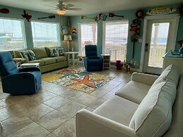 Beachgate Condo Suites And Hotel 231+233 2 Bedroom Condo