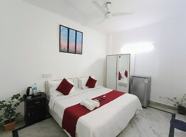 Hotel Triton Residency