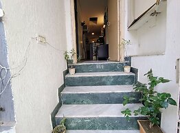 Hotel Triton Residency