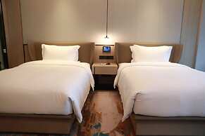 voco Changsha Airport by IHG