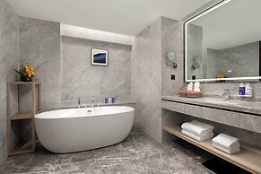 voco Changsha Airport by IHG