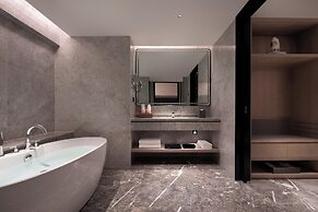 voco Changsha Airport by IHG