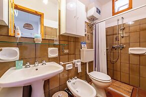 Camilla Home St.cesarea 200m From Sea