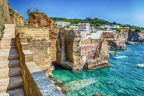 Camilla Home St.cesarea 200m From Sea