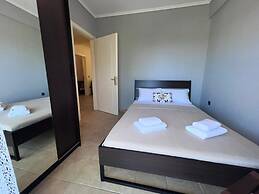 Family Apartment in Kalithea