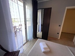 Family Apartment in Kalithea