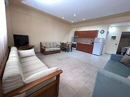 Family Apartment in Kalithea