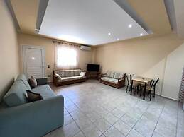 Family Apartment in Kalithea