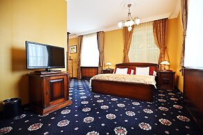 Hotel Eger & Park