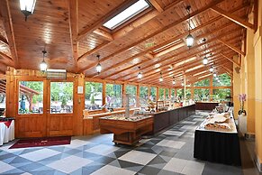 Hotel Eger & Park