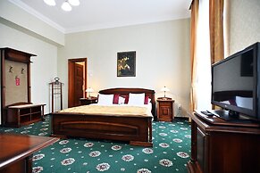 Hotel Eger & Park