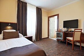Hotel Eger & Park